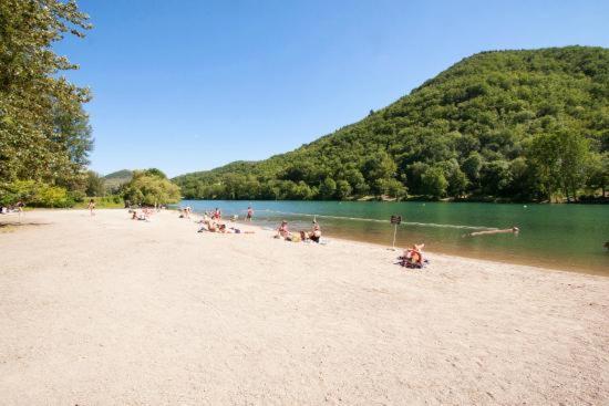 Le Cintrium Bed and Breakfast Viala-du-Tarn Εξωτερικό φωτογραφία
