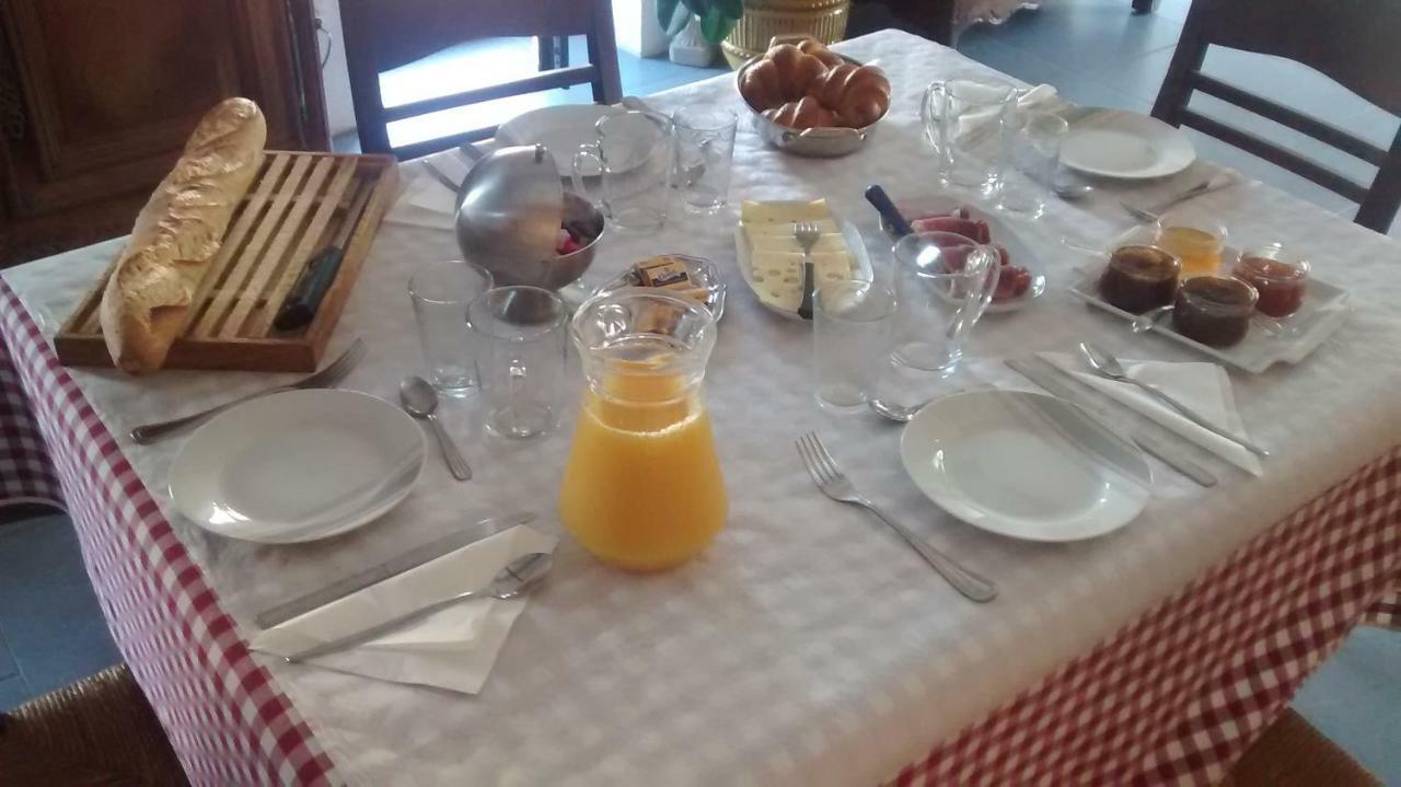Le Cintrium Bed and Breakfast Viala-du-Tarn Εξωτερικό φωτογραφία